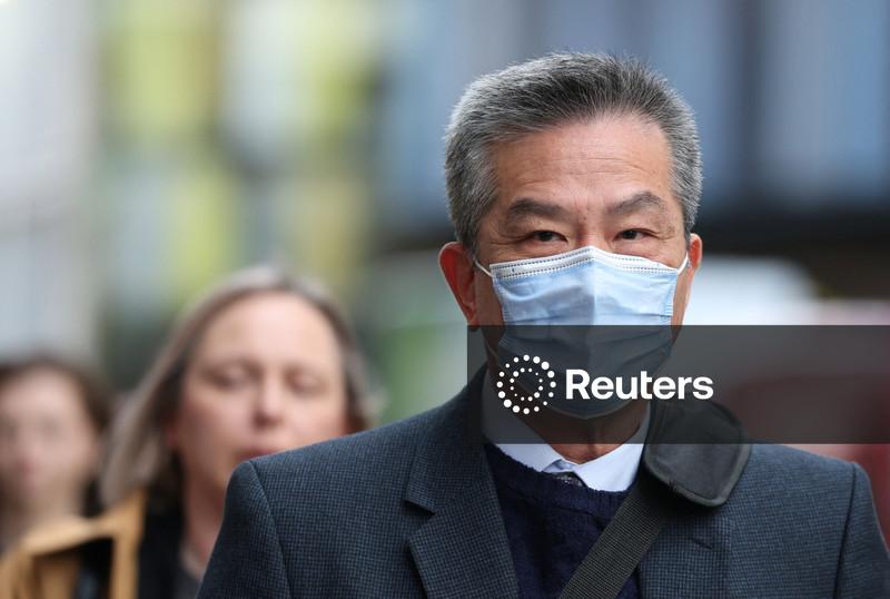 Dois homens são considerados culpados de espionar dissidentes de Hong Kong no Reino Unido para a China