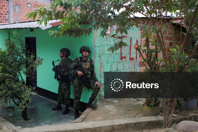 Rebeldes do ELN da Colômbia declaram cessar-fogo de três dias para  eleição presidencial