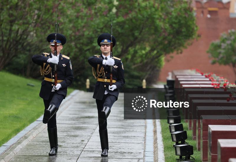 Kremlin concorda com proposta de Trump de cessar-fogo de três dias com a Ucrânia