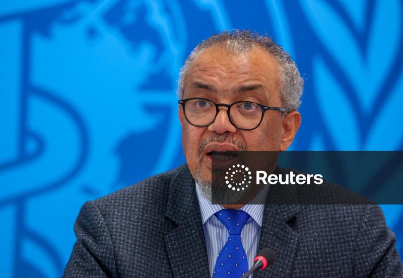 Diretor-geral da OMS diz que evolução da epidemia de Ebola ultrapassa esforços de resposta
