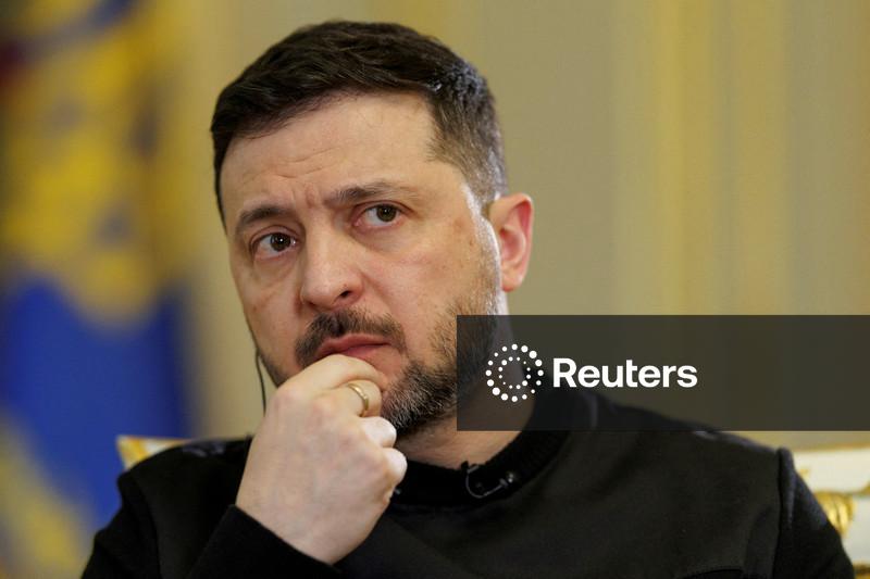 Zelenskiy diz que oferta russa de cessar-fogo e ataques mostram "cinismo total"