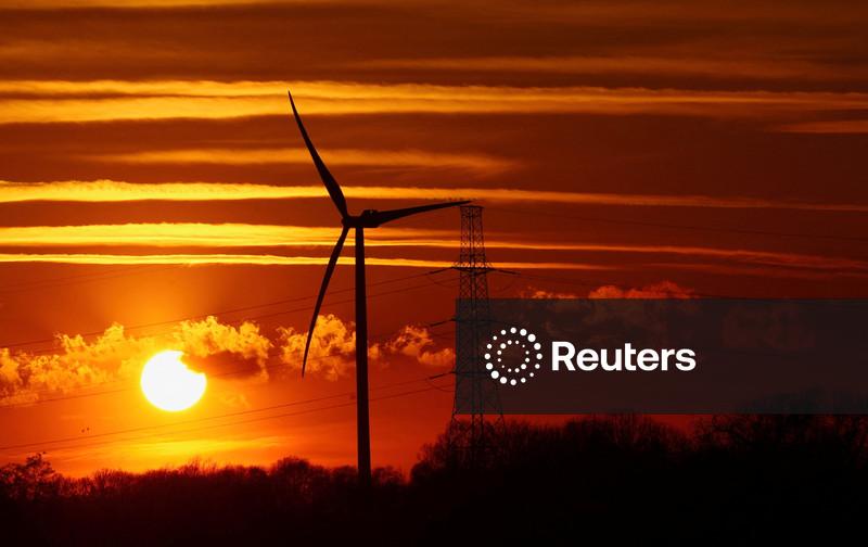 Capacidade de energia renovável com baterias na Europa deve crescer mais de 450% até 2030