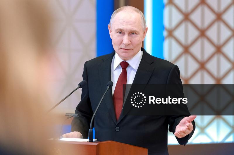 Rússia tem meios para destruir qualquer um que ataque seu exclave báltico de Kaliningrado, diz Putin