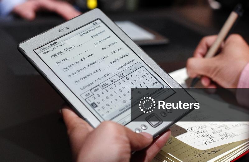 Fãs do Kindle lamentam fim de suporte da Amazon a modelos antigos