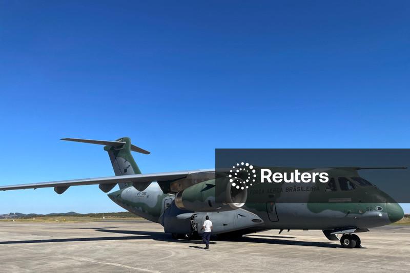 Embraer pretende vender avião militar C-390 para a Colômbia e o Chile, afirma CEO