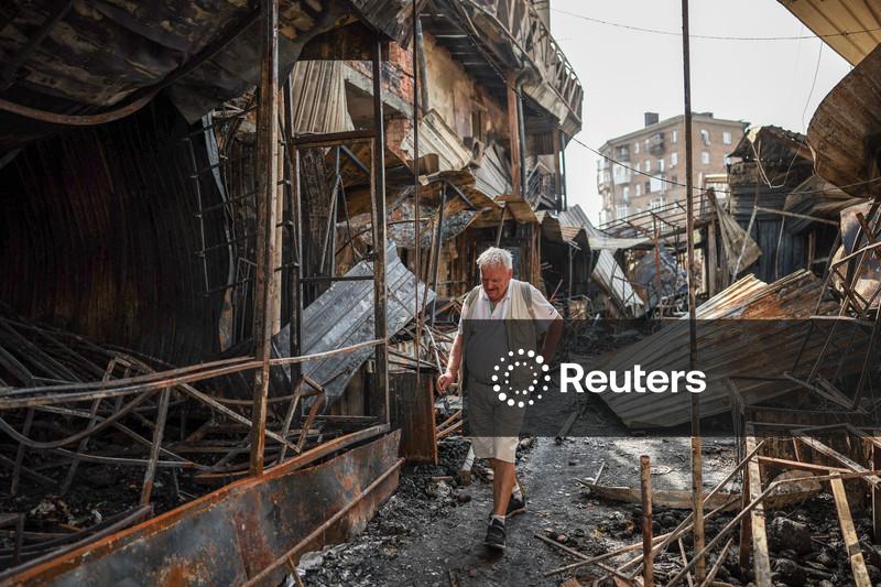 Cansados da guerra, moradores de Kiev desafiam ameaça russa de novos ataques