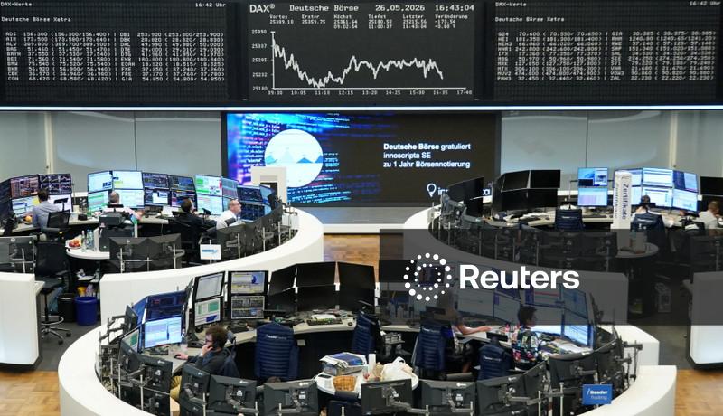 Ganhos em automóveis e produtos químicos compensam incerteza da guerra e ações europeias fecham estáveis