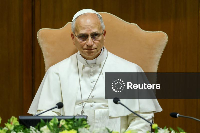 Papa pede regulamentação da IA e adverte que algumas armas estão além do controle humano
