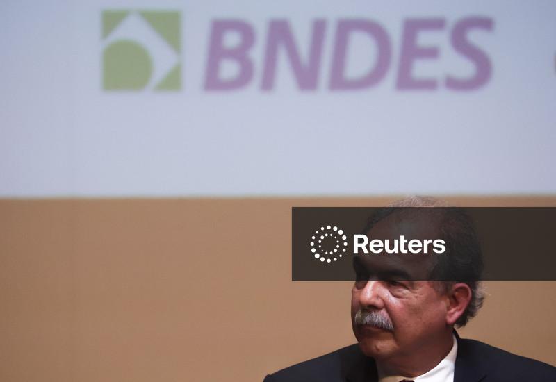 BNDES vende ações de Petrobras e Axia em maio, dizem fontes
