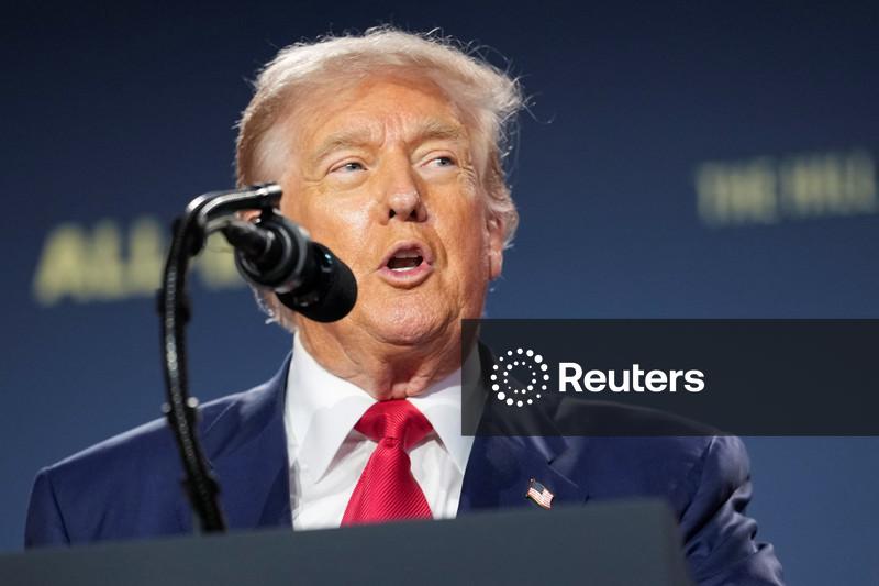 Trump vai editar decreto sobre supervisão de IA conforme aumentam os temores de segurança entre seus apoiadores