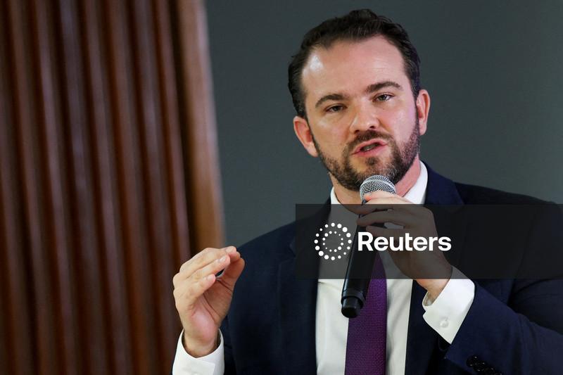 Novo Desenrola e política fiscal do governo não atrapalham trabalho do BC, diz Durigan