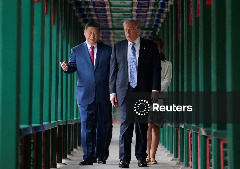 Trump deixa Pequim com poucas vitórias, mas com palavras calorosas para Xi