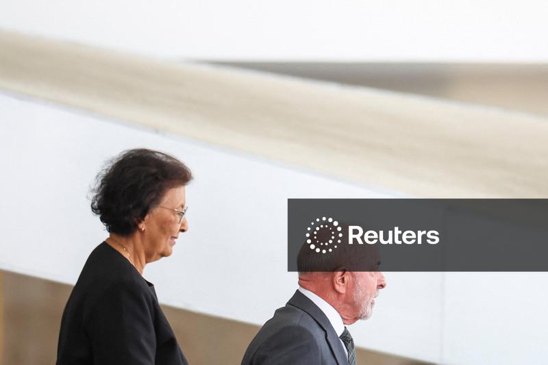 Petrobras quer trabalhar com Suriname na exploração de reservas de petróleo, diz Lula