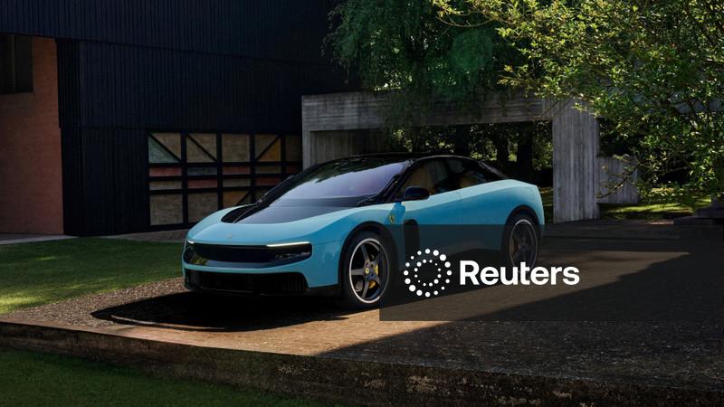 Críticos reagem friamente ao Ferrari Luce EV; ações caem