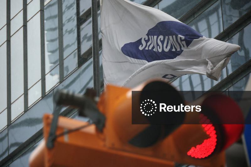 Trabalhadores da Samsung começam a votar sobre acordo salarial