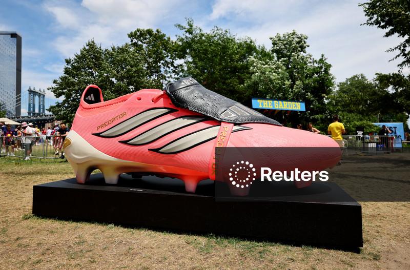 Dados mostram que Adidas supera a Nike em aumento de vendas durante a Copa do Mundo