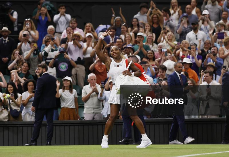 Retorno de Serena a Wimbledon termina na primeira rodada