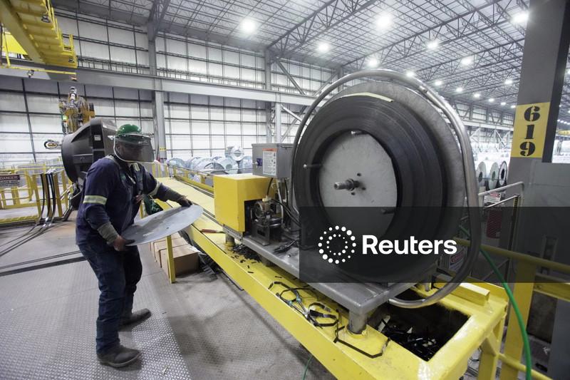 Produção manufatureira dos EUA fica estável em maio após alta em abril