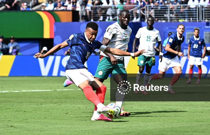 Máquinas de fazer gols Messi, Haaland e Mbappé garantem início perfeito para suas seleções na Copa do Mundo