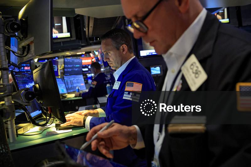 Wall Street tem pouca variação com estabilização do setor de tecnologia
