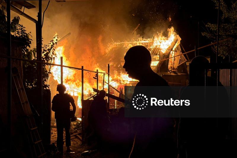 Moscou abate mais de 80 drones; ataques russos matam seis pessoas na Ucrânia