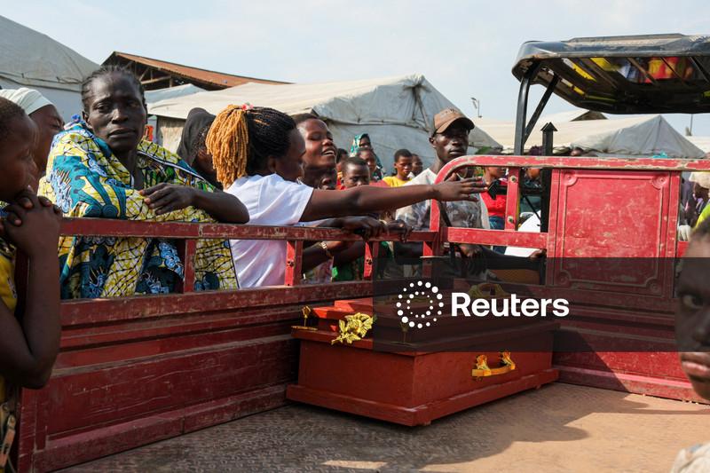 Congo tem 933 casos de Ebola confirmados,  incluindo 245 mortes