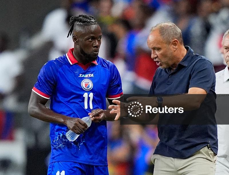 Torcedores do Haiti organizam eventos comunitários para assistir à primeira Copa do Mundo do país em 52 anos