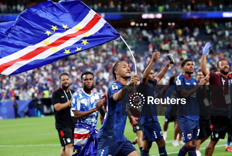 Em clima de festa, Cabo Verde marca encontro com a Argentina no mata-mata