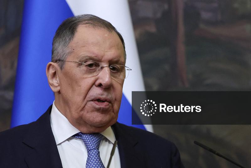 Chanceler russo diz que Moscou realizará ataques “em grande escala e regulares” contra Ucrânia