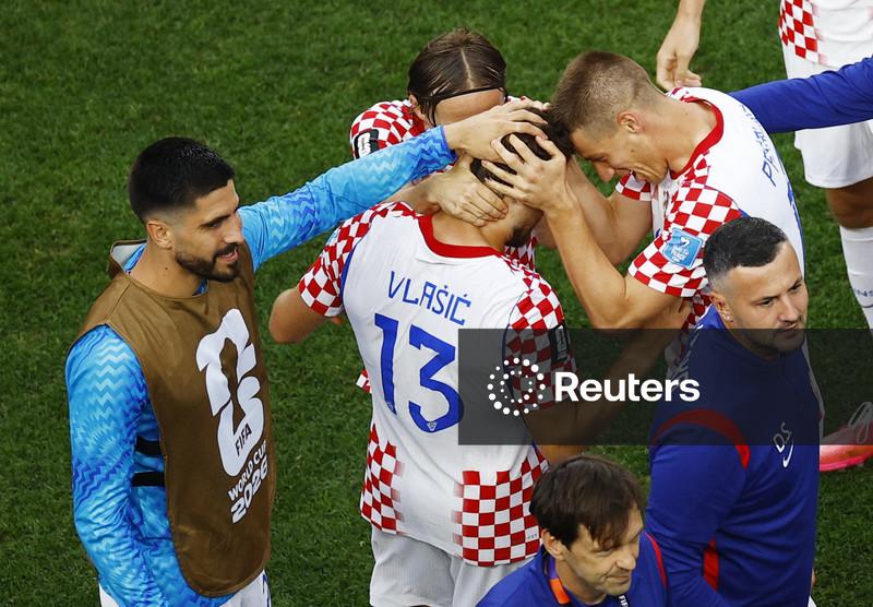 Gol nos minutos finais leva Croácia ao mata-mata da Copa do Mundo após vitória sobre Gana