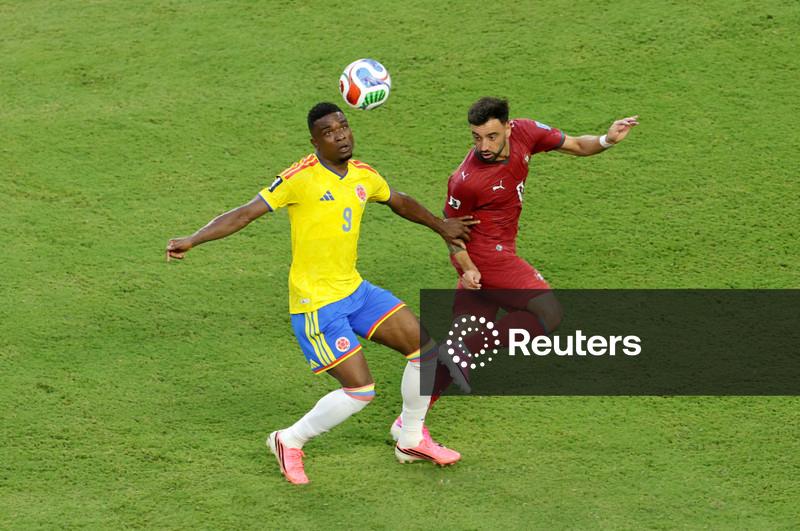 Colômbia empata sem gols com Portugal e termina na liderança do grupo