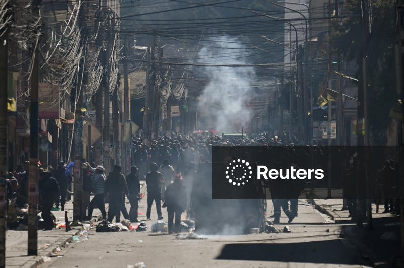 EUA afirmam que protestos antigoverno na Bolívia representam grave ameaça à democracia