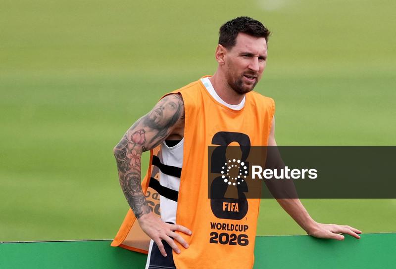 Scaloni confirma que Messi não será titular contra a Jordânia