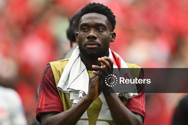 Alphonso Davies está disponível para enfrentar a África do Sul, diz técnico do Canadá