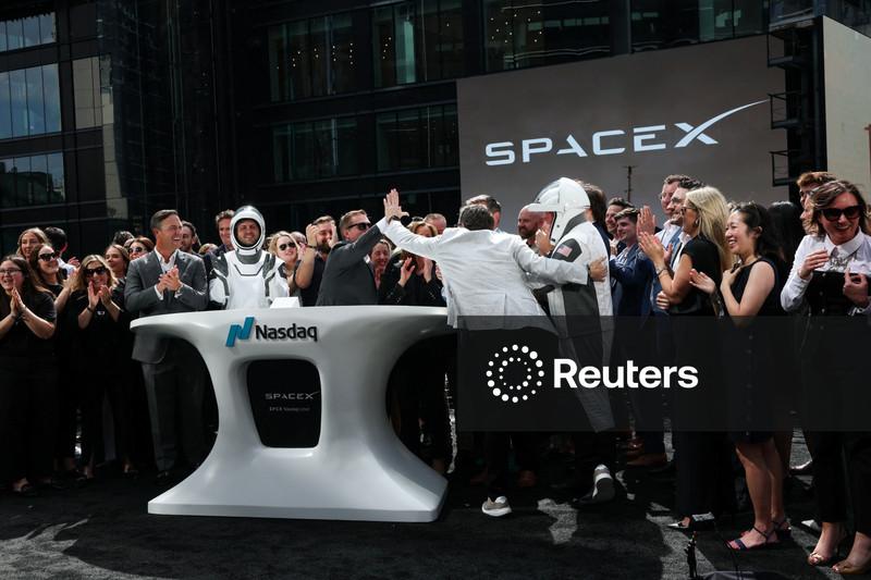 SpaceX ultrapassa US$2 tri em estreia na Nasdaq e se aproxima da Amazon