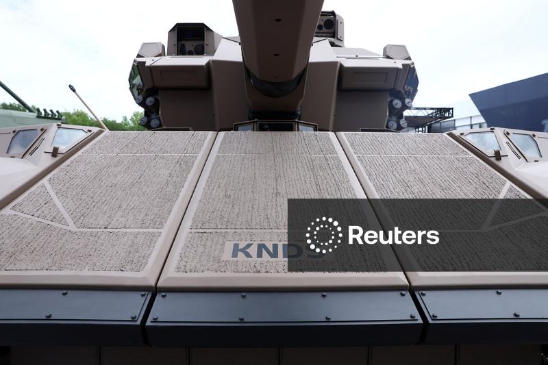 França e Alemanha passarão a ser acionistas em partes iguais da fabricante de tanques KNDS