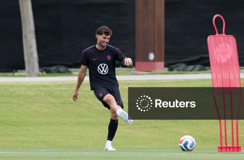 EUA esperam que Pulisic consiga enfrentar a Austrália após lesão na panturrilha