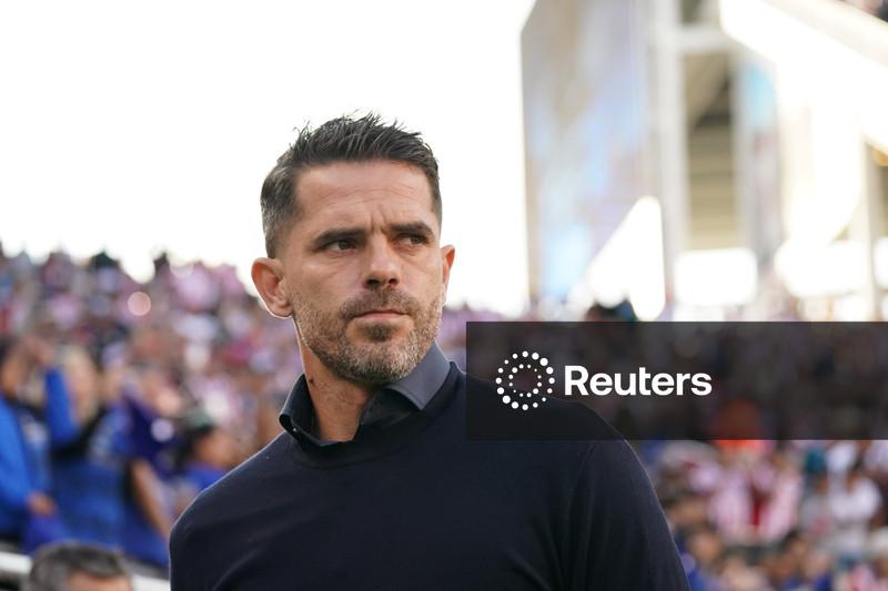 Técnico da Universidad de Chile, Fernando Gago sofre ataque cardíaco