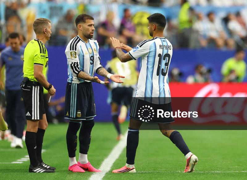 Cristian Romero acelera recuperação, mas deve ficar fora de confronto contra a Jordânia