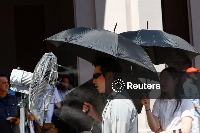 Treze pessoas morrem afogadas na França enquanto população busca alívio para onda de calor na Europa