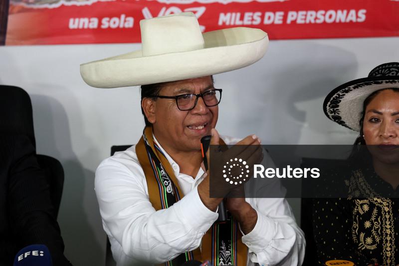 Sánchez, do Peru, diz que não reconhecerá resultados do segundo turno das eleições presidenciais