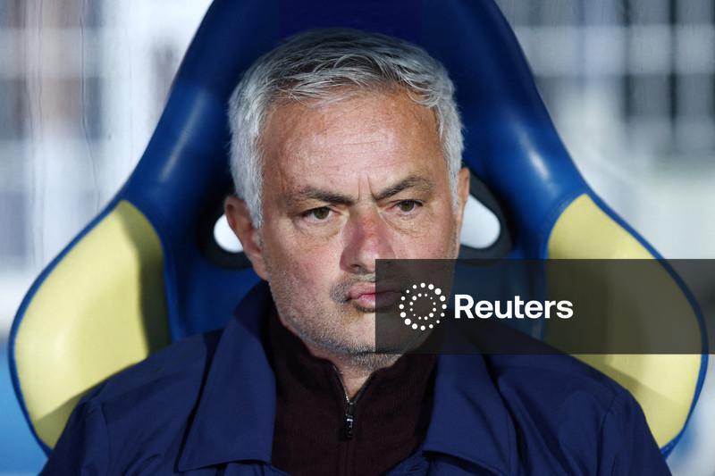 Presidente do Real Madrid diz que Mourinho voltará ao clube, em meio à polêmica sobre vídeo