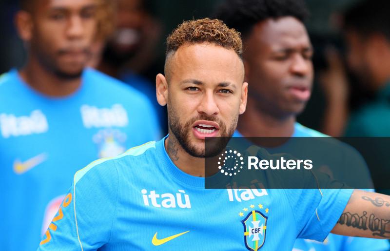 Ancelotti espera ter Neymar em campo por mais tempo contra o Japão