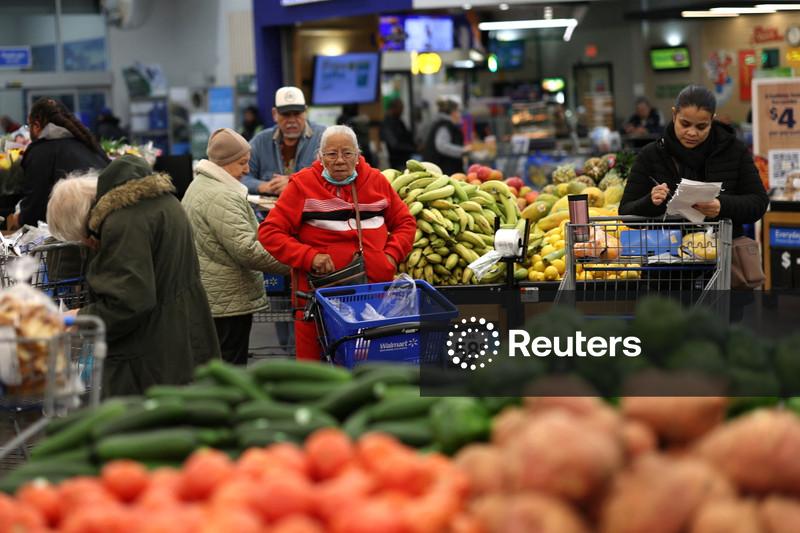 Confiança do consumidor dos EUA melhora em junho