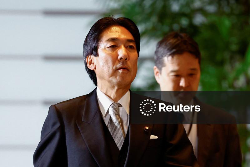 Ministro da Economia do Japão pede que BC adote política que ajude a impulsionar o crescimento