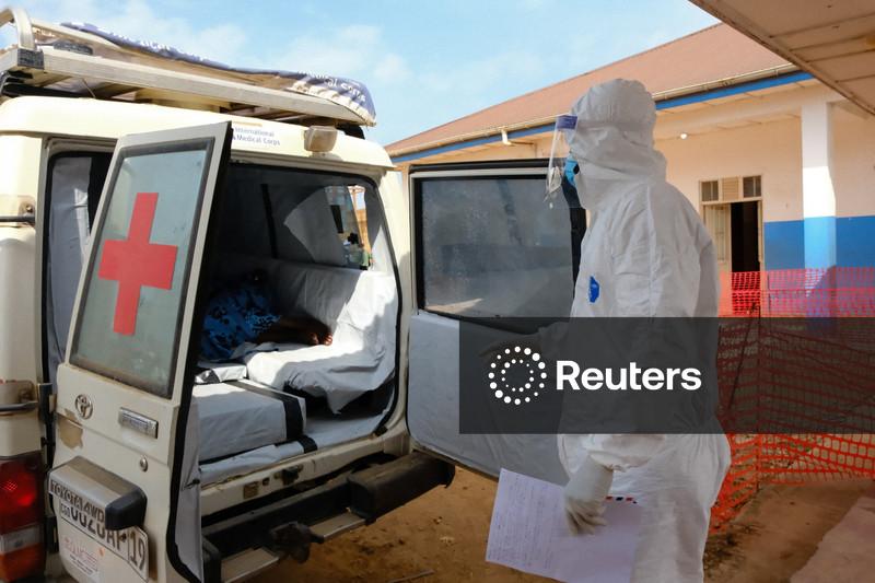 Resposta ao Ebola no Congo enfrenta dificuldades um mês após OMS declarar emergência internacional