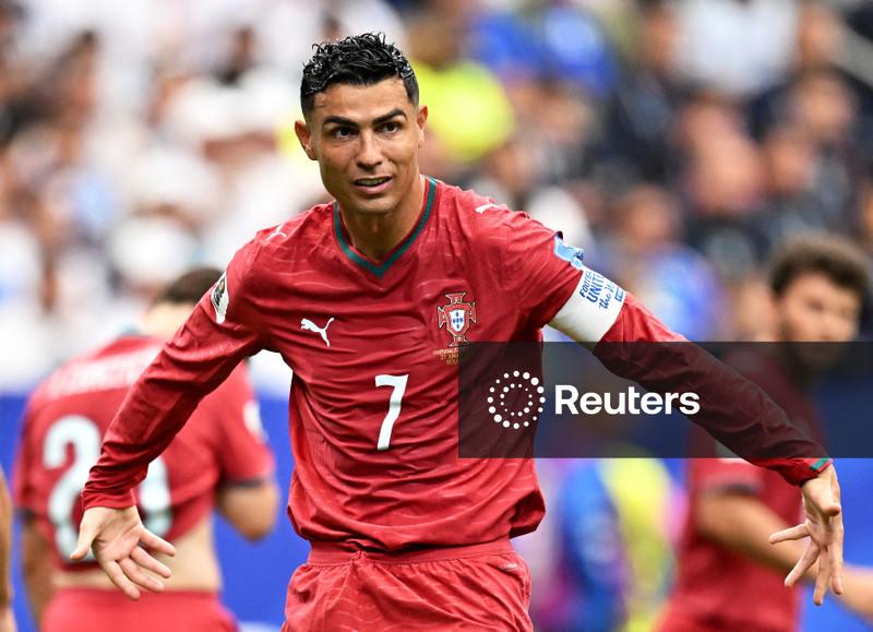 “Estou de volta”: Portugal vence Uzbequistão por 5 x 0 com dois gols de Cristiano Ronaldo