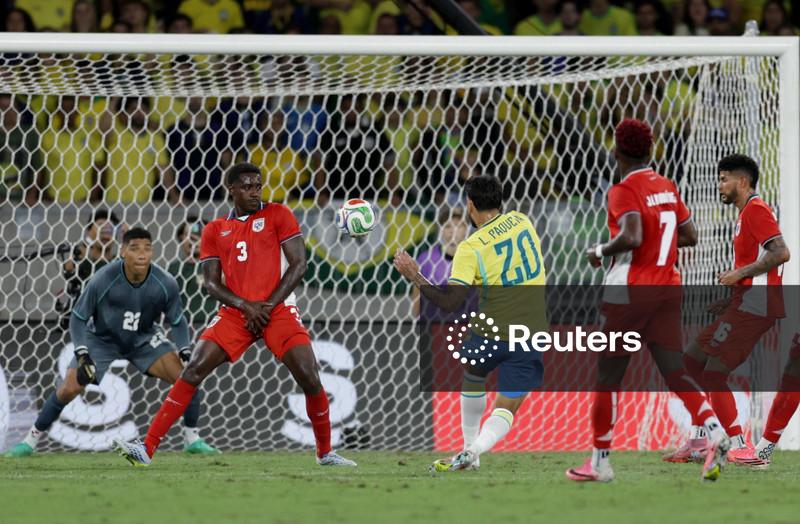 Brasil goleia Panamá em despedida antes de viagem para Copa do Mundo