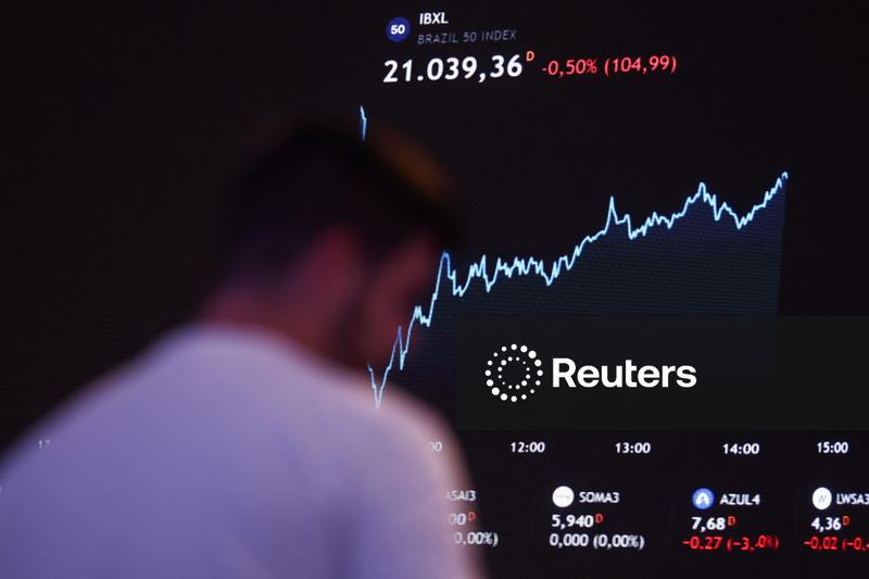 Ibovespa fecha em alta com alívio no cenário geopolítico