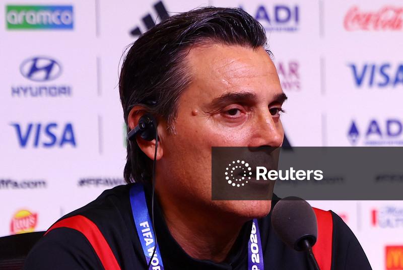 “São homens, não robôs”: técnico da Turquia pede a críticos que deixem jogadores em paz